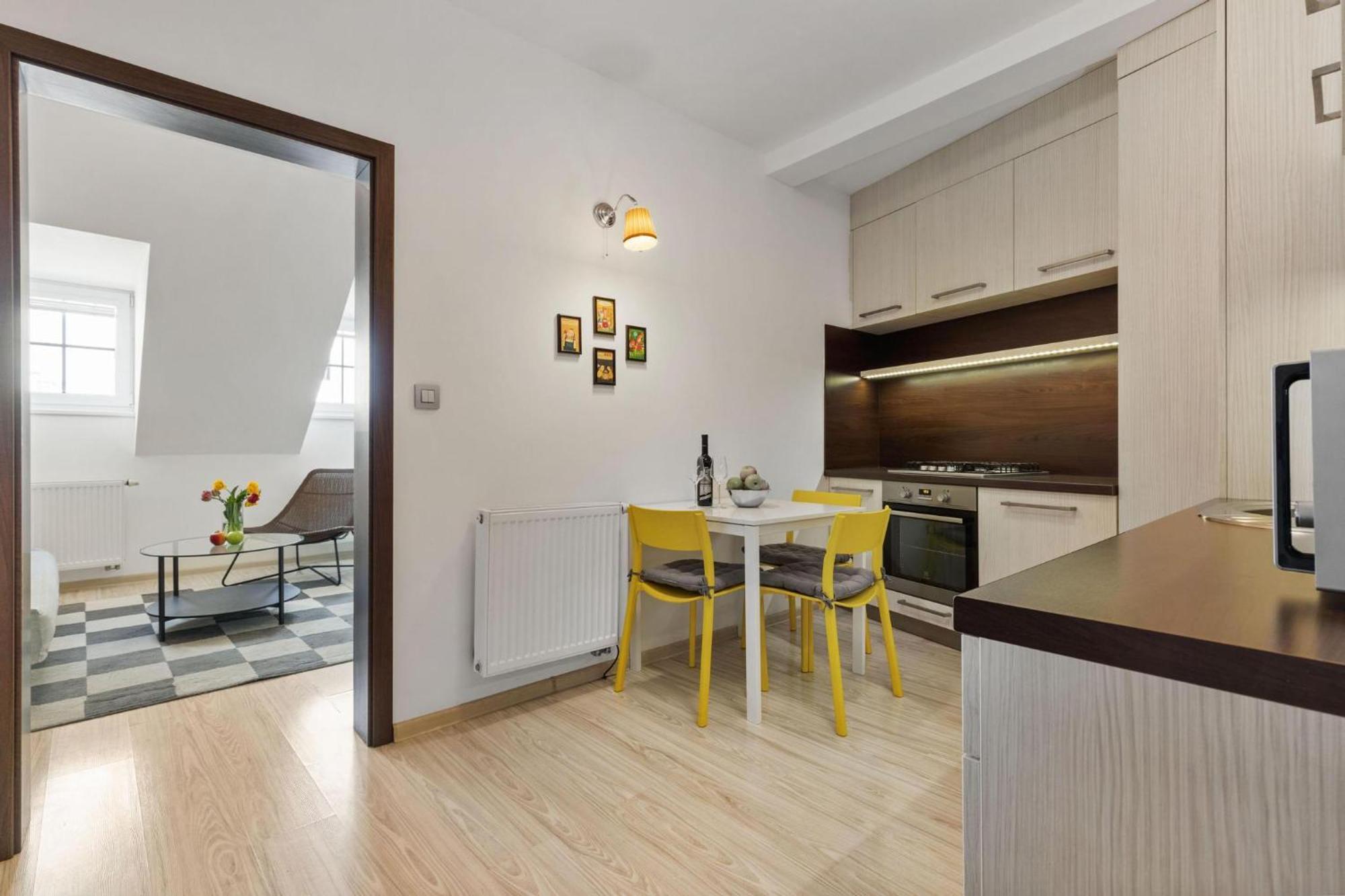 Apple Apartment Bratislava Exterior foto